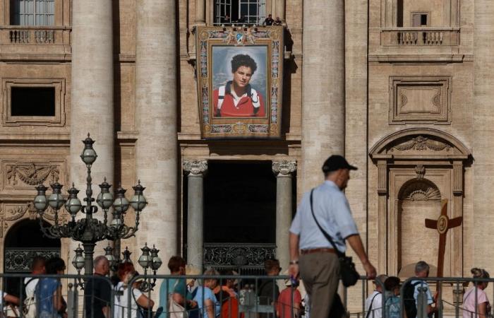 Italian teen to become first millennial Catholic saint on Sunday