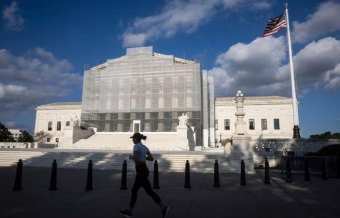 Supreme Court temporarily allows Trump to pause billions in foreign aid