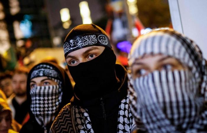 Hamas says it needs more time to study Trump’s Gaza peace plan backed by Netanyahu