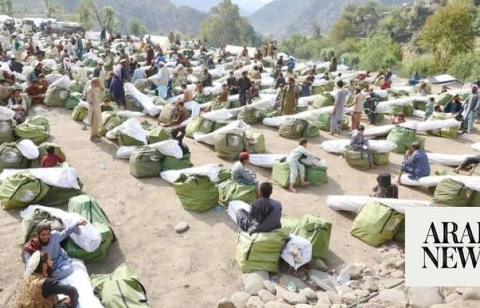 KSrelief continues emergency shelter aid efforts