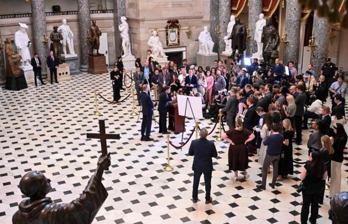 Republicans warn of growing pain as US shutdown enters second week