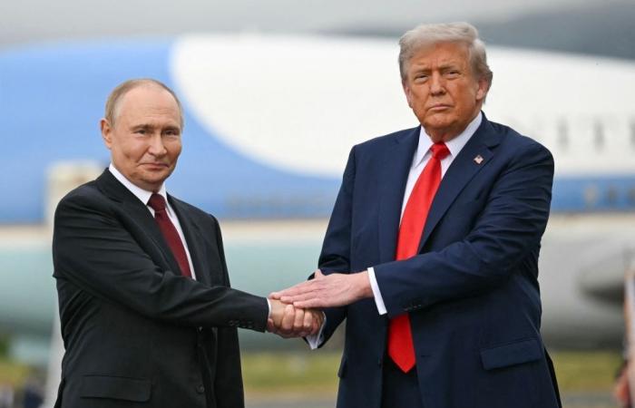 ‘That’s... interesting’: Trump reacts to Russia’s proposal for ‘peace bridge’ to Alaska