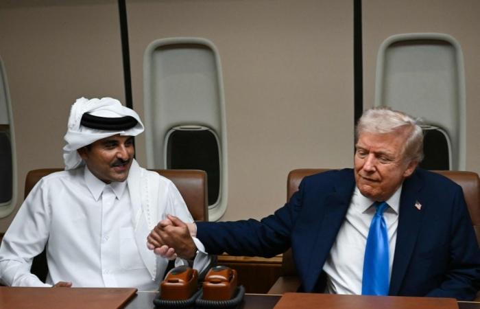 Trump meets Qatar leaders aboard Air Force One en route to Asia, credits them for key role in Gaza ceasefire deal