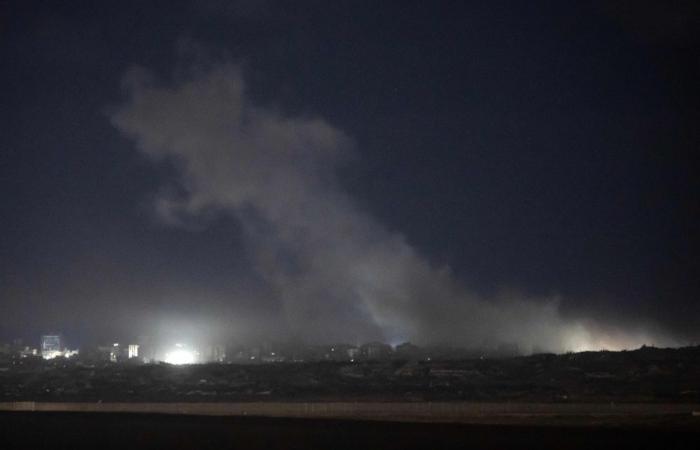 Israeli air strikes kill 30 in Gaza as ceasefire frays despite US assurances