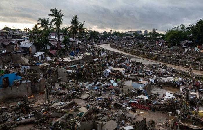 Six killed in Philippines after military helicopter on typhoon rescue mission crashes