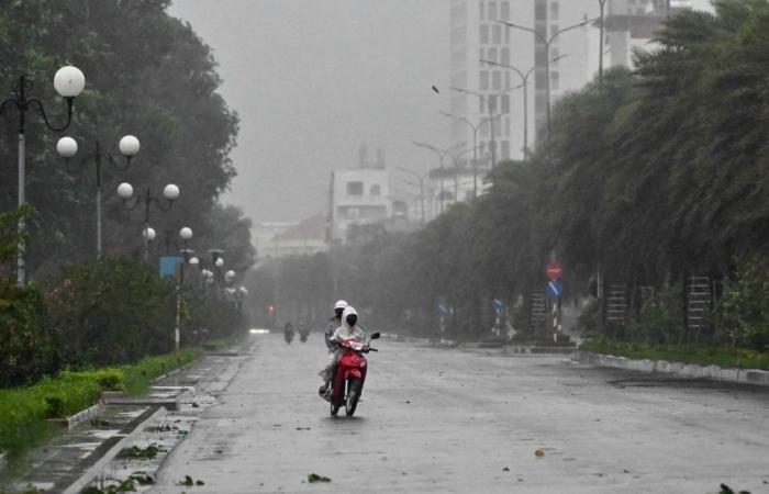 Vietnam rushes thousands from coast to safety ahead of Typhoon Kalmaegi