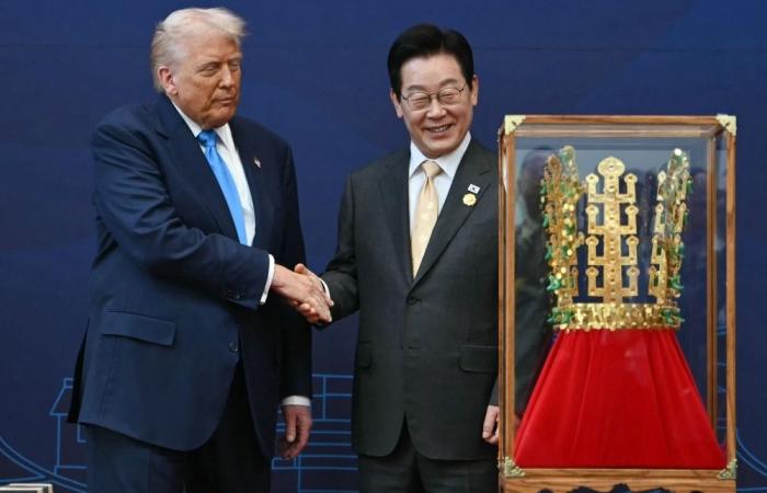 South Korea considers building nuclear-powered submarine domestically despite US shipyard plan