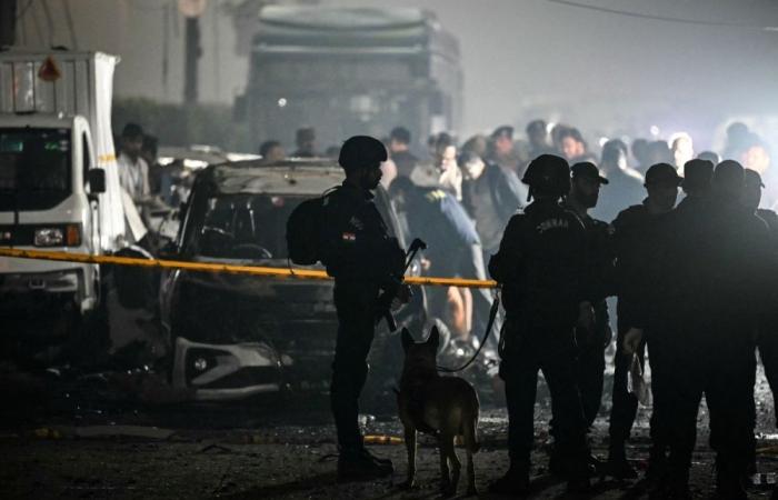 Deadly car blast near Delhi’s Red Fort kills eight, injures 19