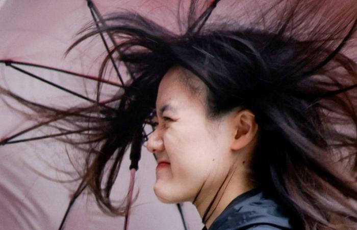 Taiwan evacuates 3,000 as Typhoon Fung-wong approaches