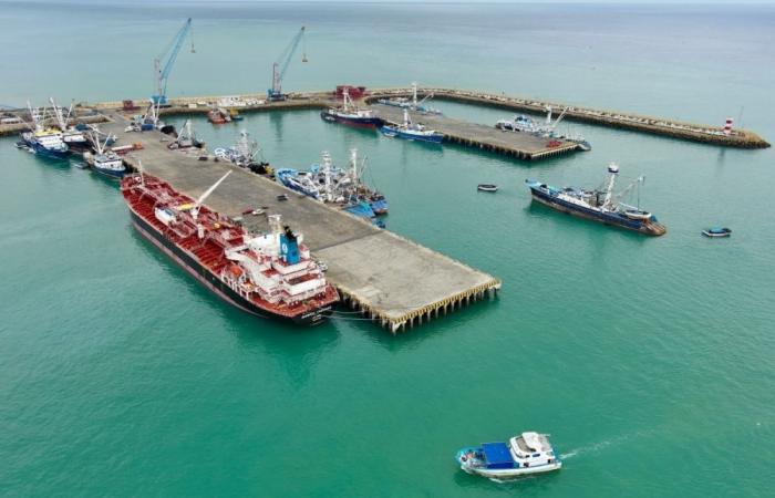 As crime surges, Ecuadorans to decide whether US military should return to Manta base