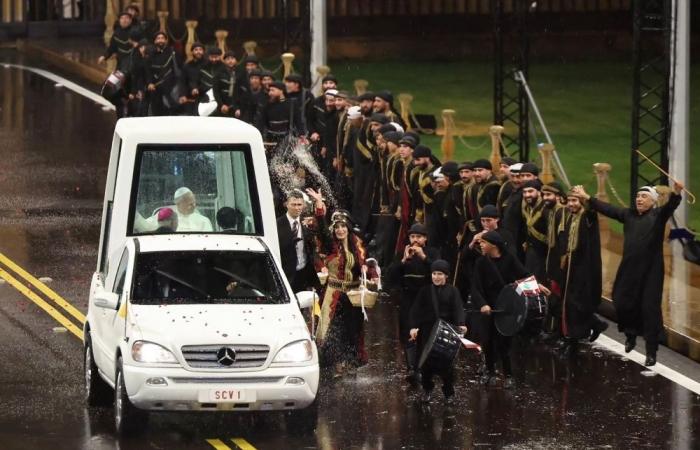 Pope reiterates support for two-state solution for Israel, Palestinians