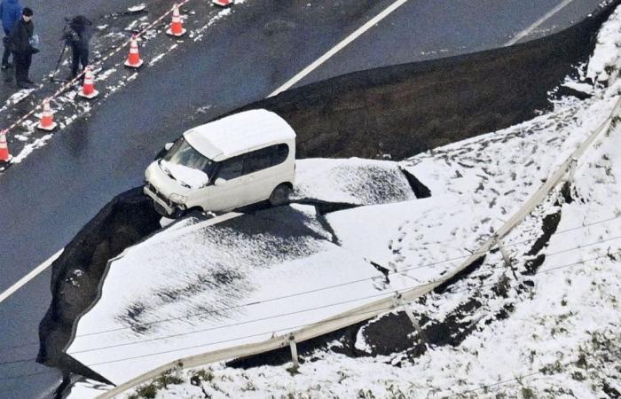 Japan hit by second quake in days, tsunami advisory lifted after minor waves