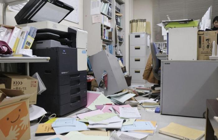 Japan lifts rare megaquake warning a week after 7.5 tremor