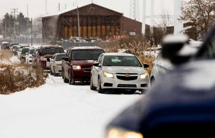 Long lines at the food pantry: Inflation tests Trump’s base in Michigan as Senate race looms
