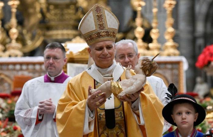 Leo XIV celebrates first Christmas as pope, revives Christmas Day service tradition