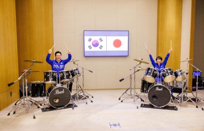 Drum diplomacy: Japan’s Takaichi and South Korea’s Lee end first day of summit with K-pop jam