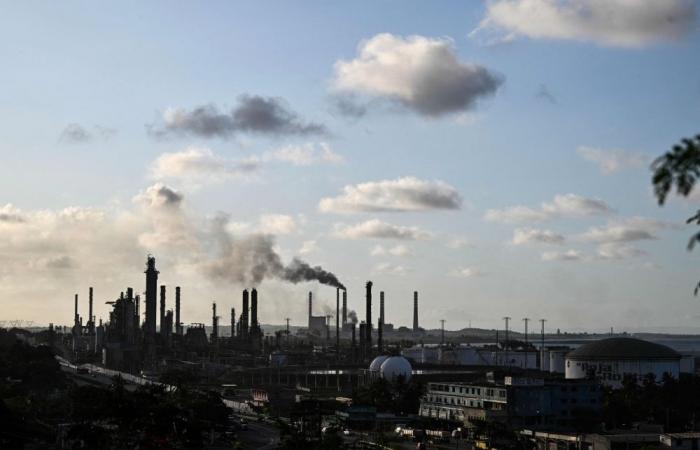 Venezuela moves to open oil sector to US firms, Trump hails ‘strong’ leadership