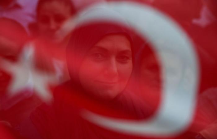 Outrage after headless body of woman found in Istanbul rubbish bin