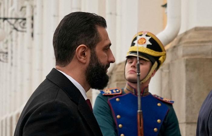 Syrian president to meet Putin as Russia moves to keep military bases