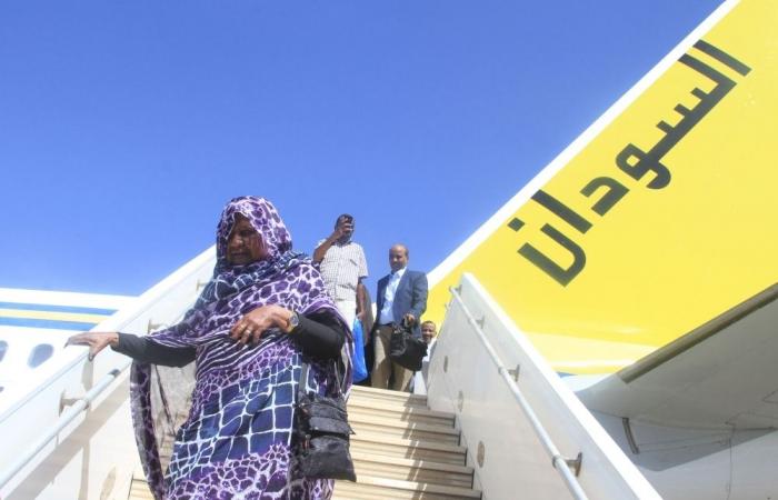 First passenger flight lands at Khartoum airport nearly three years into war