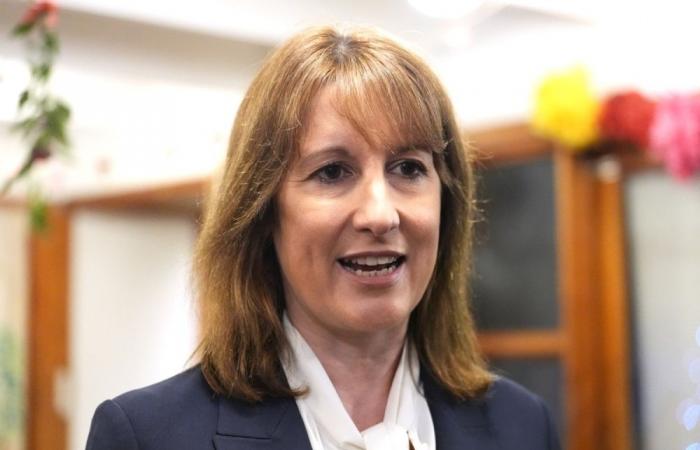 UK Treasury offers up to £100,000 exit packages to cut hundreds of jobs, report claims