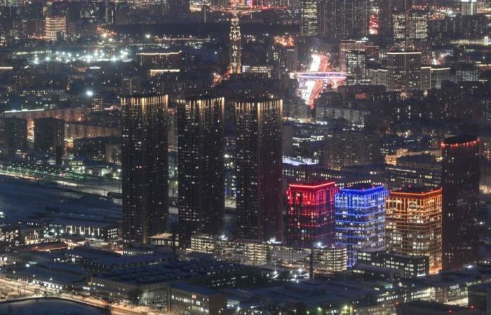 Russian general shot in Moscow apartment building in apparent assassination attempt