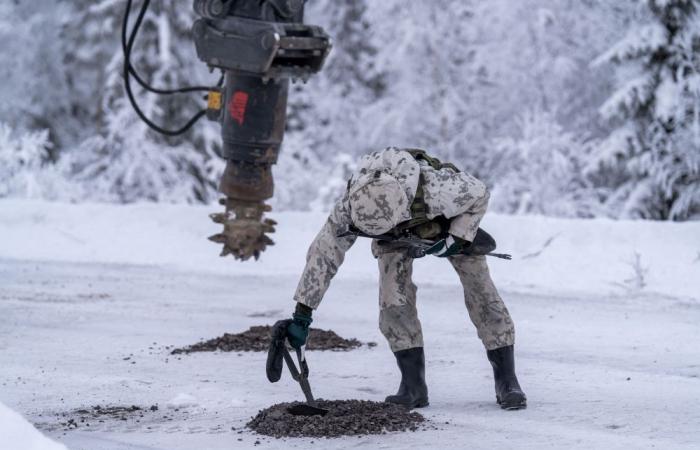 In Finland's forests, soldiers re-learn how to lay anti-personnel mines as Russia threat grows