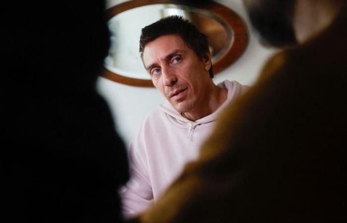 French yoga teacher recounts brutal Venezuelan jail ordeal, calls for recognition as political prisoner