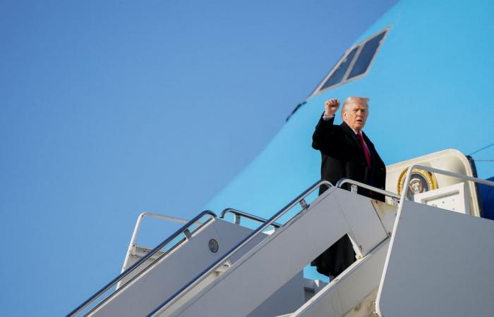 Trump threatens to sidestep Congress with executive order on voting laws