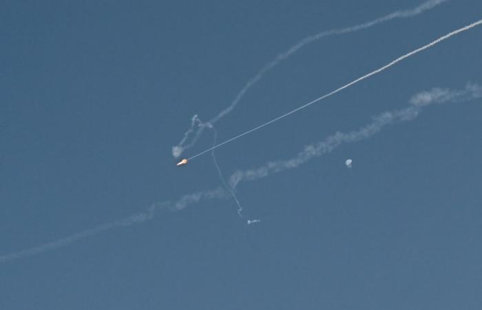 Loud blasts and smoke reported in Saudi capital Riyadh amid regional escalation