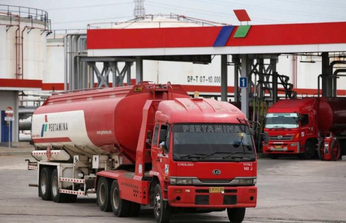 Indonesia reassures citizens on fuel supply, warns against panic buying amid Middle East tensions