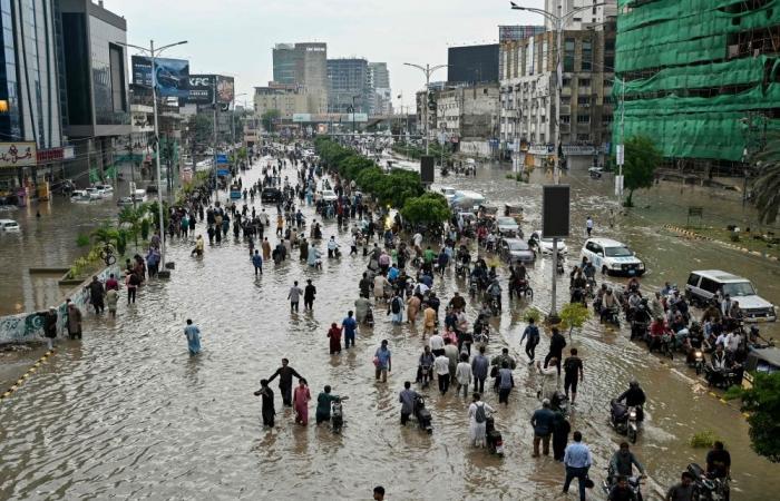 Karachi battered by rare March storms as heavy rain, wind claim at least 18 lives