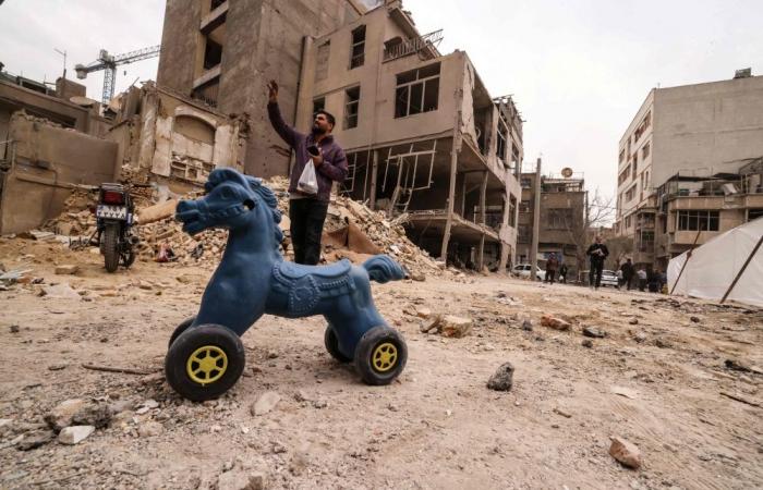 Iran restricts citizens from entering Turkiye, border crossings fall by a third