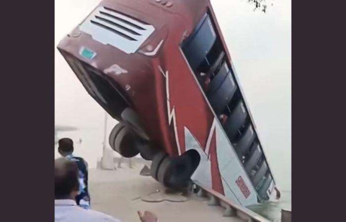 Bus falls into river while boarding ferry in Bangladesh, leaving 24 dead