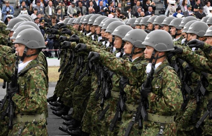 Japan short on recruits, eyes women to fill ranks by 2036