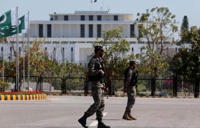 Strait still shut and Lebanon fighting strains truce as US and Iran aim for first talks