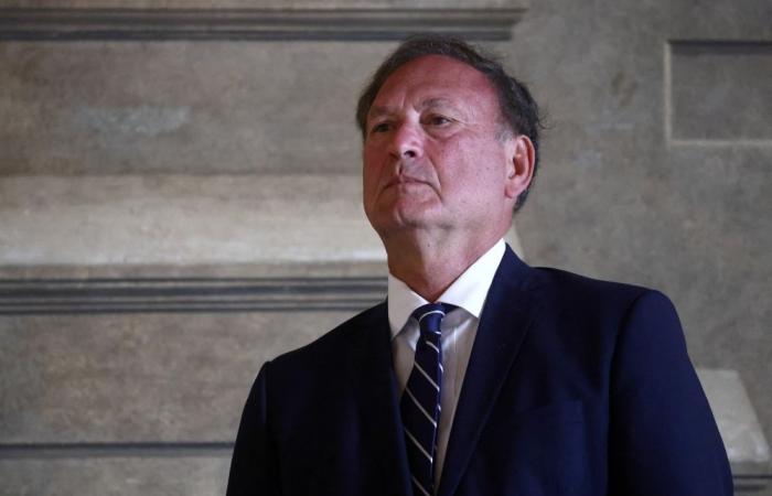 For aging US Supreme Court justices, the politics of retirement looms large