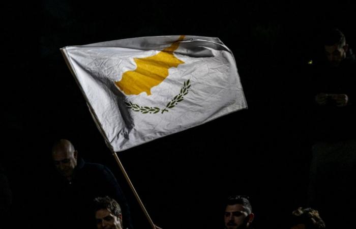 Two dead, four injured after two‑storey building collapses in Cyprus