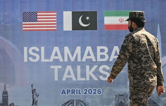 Buffets, baristas, but no briefings: Journalists frozen out of Iran talks