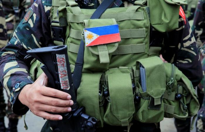 Philippine troops kill 10 militants linked to Marawi siege network