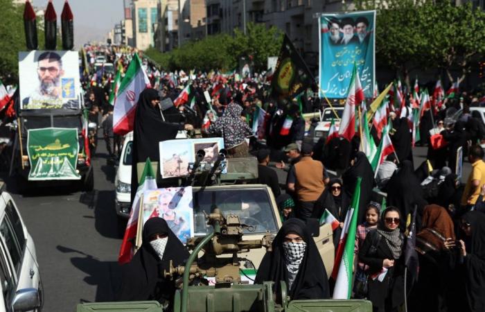 Iran says deal is ‘far off,’ Trump says talks are ‘very good’, Hormuz strait stays closed