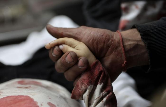 Israeli troops kill two Unicef contractors at Gaza water site