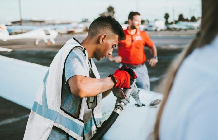 No shortage yet, but EU moves to secure jet fuel supplies from US 