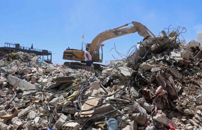 Latest in Middle East war: US envoys seek Iran talks, Kuwait frees journalist, Spain defends Nato role, six killed in Lebanon