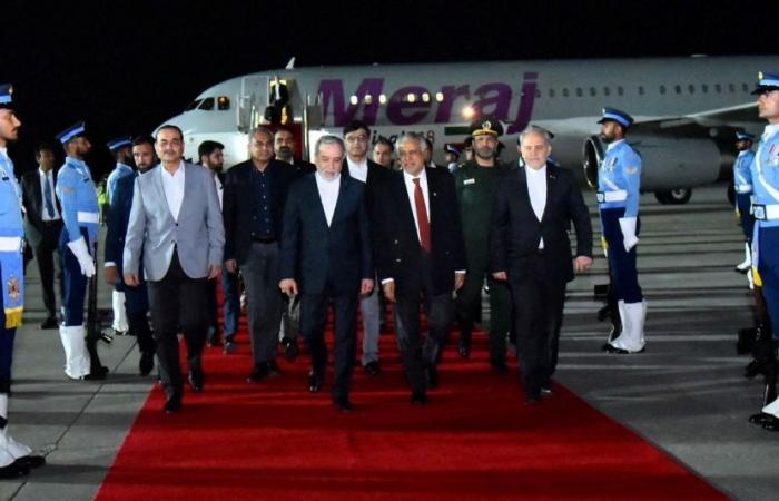 Iran’s foreign minister arrives in Pakistan, Trump expects offer satisfying US demands