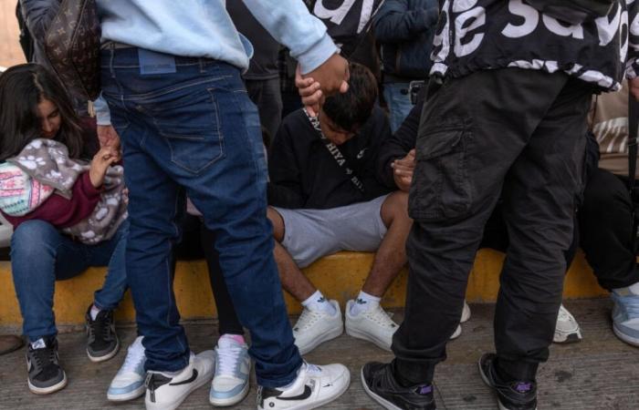 Court blocks Trump from barring asylum seekers at US border