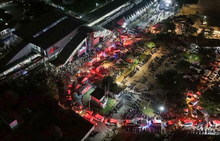 Seven dead, at least 81 injured as trains collide outside Jakarta