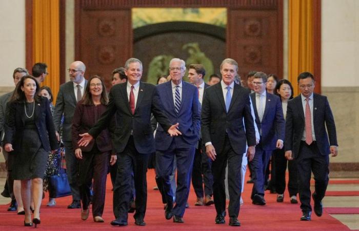 Visiting US senators urge stability, cooperation with China ahead of Trump–Xi meeting
