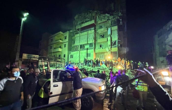 Israeli strike hits Beirut suburbs, kills senior Hezbollah Radwan commander, source says