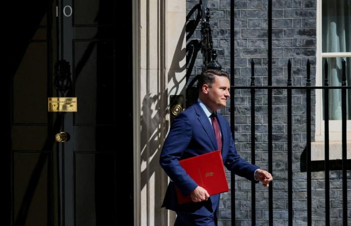 ‘It’s now clear you will not lead’: UK’s Starmer grows more exposed as senior minister Streeting quits